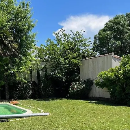 Дом отдыха Comfortable House, Swimming Pool, Drome Ardeche Монтелимар